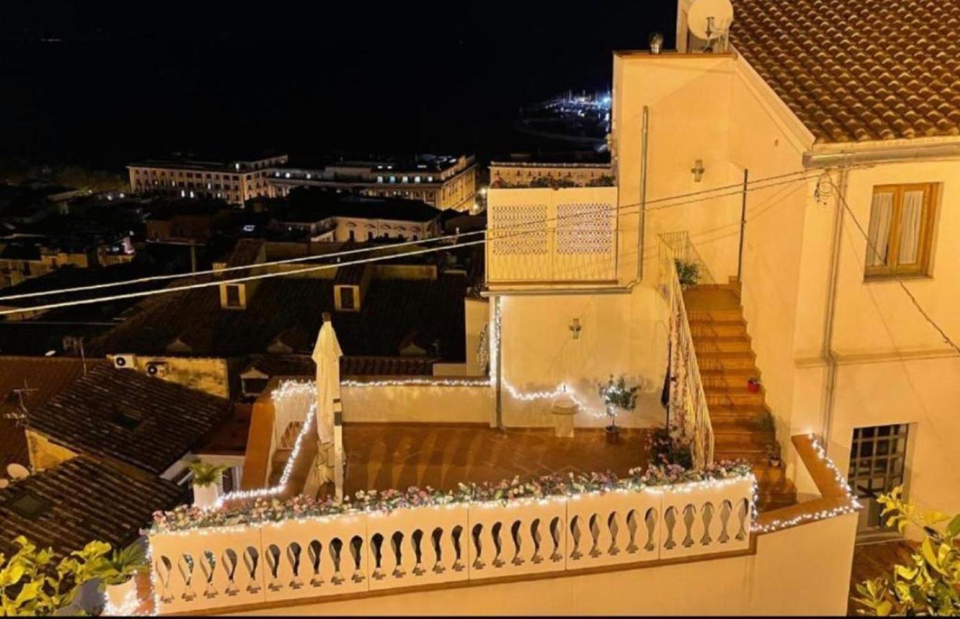 Ferienwohnung Ti Racconto Il Mare Salerno Exterior foto